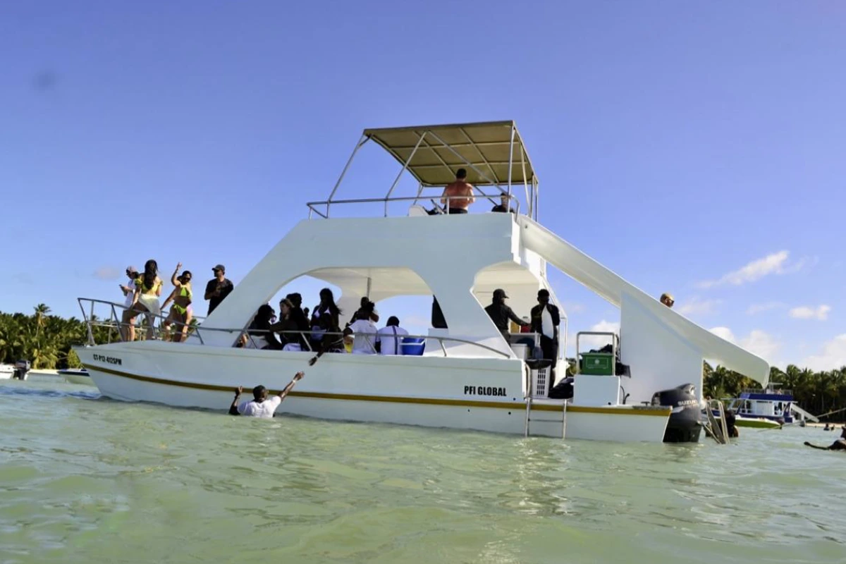 Party Boat | Amanecer Caribeño - Imagen 2