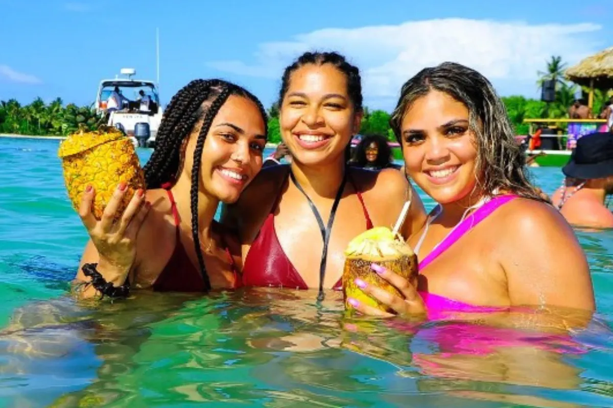 Sunset Party Boat | ¡La Fiesta Comienza al Atardecer! - Imagen 2